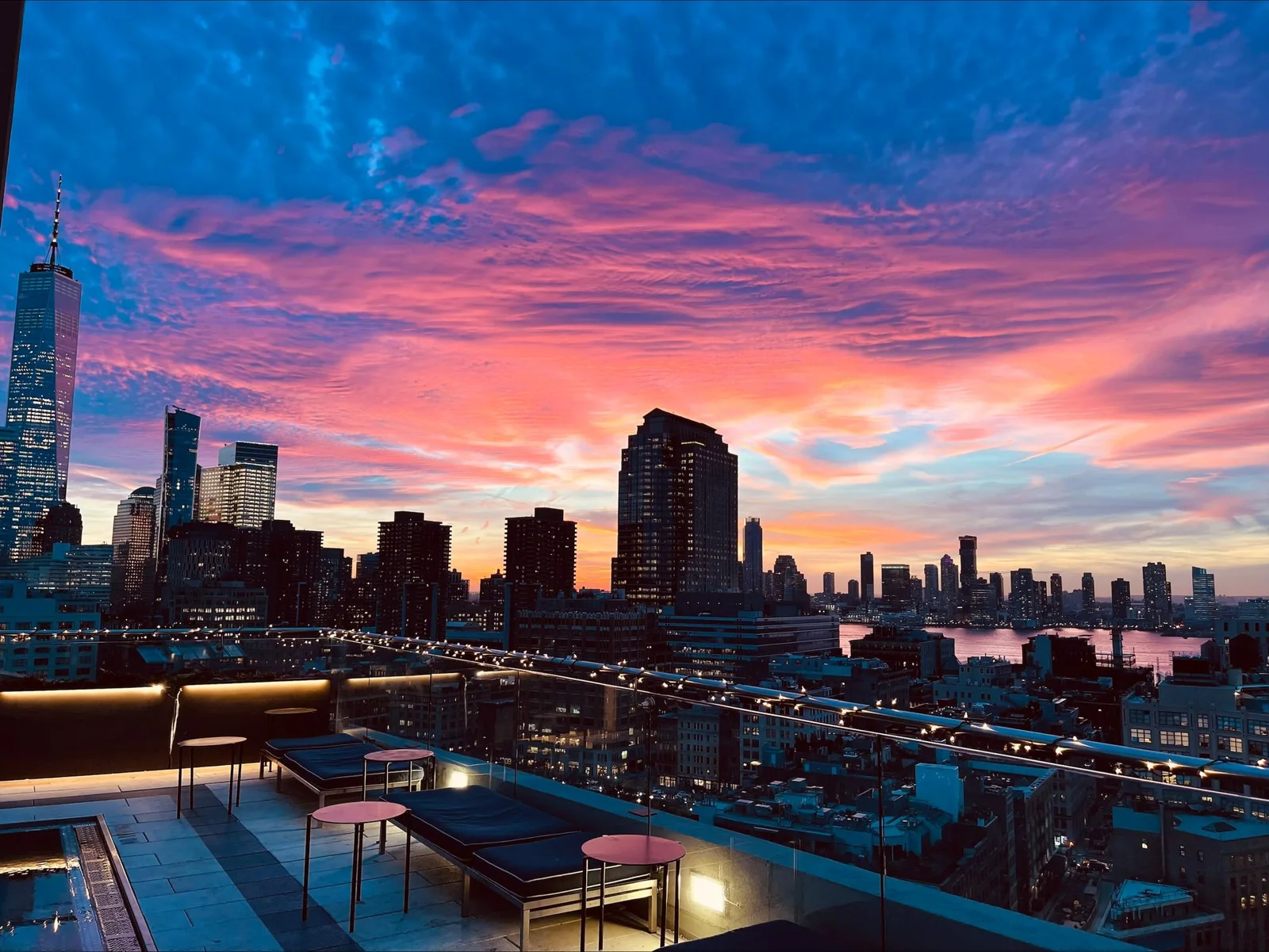 JIMMY SoHo — photograph from the venue